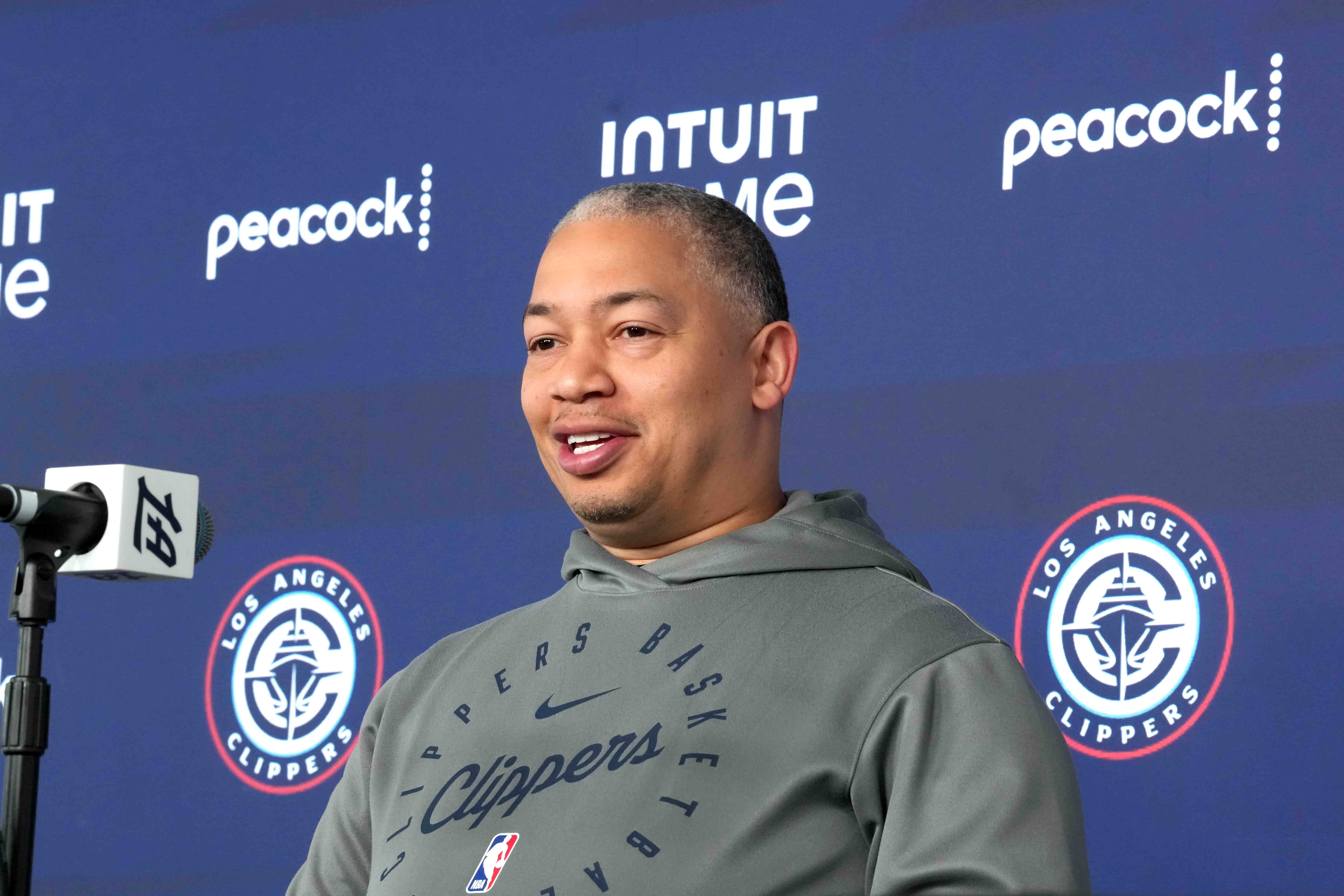 世界杯手机高清观看平台-卢指导神了！快船一度比五成胜率少15个胜场 最终42-40历史首次！